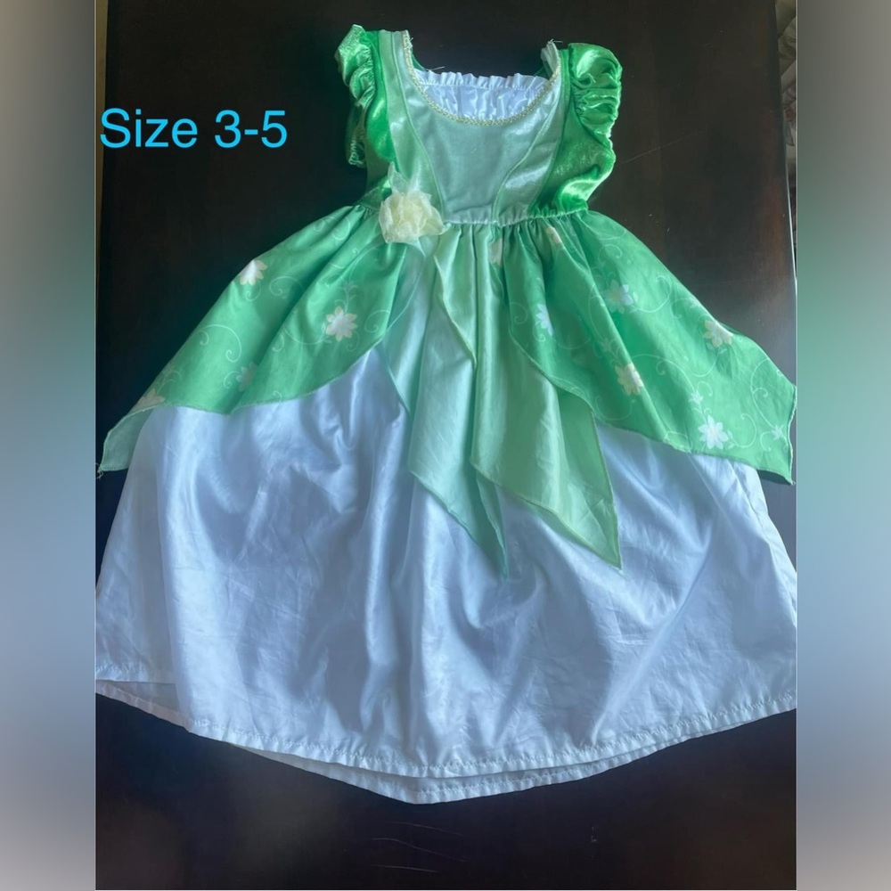 Little Adventures Tiana dress up costume. Size 3-5